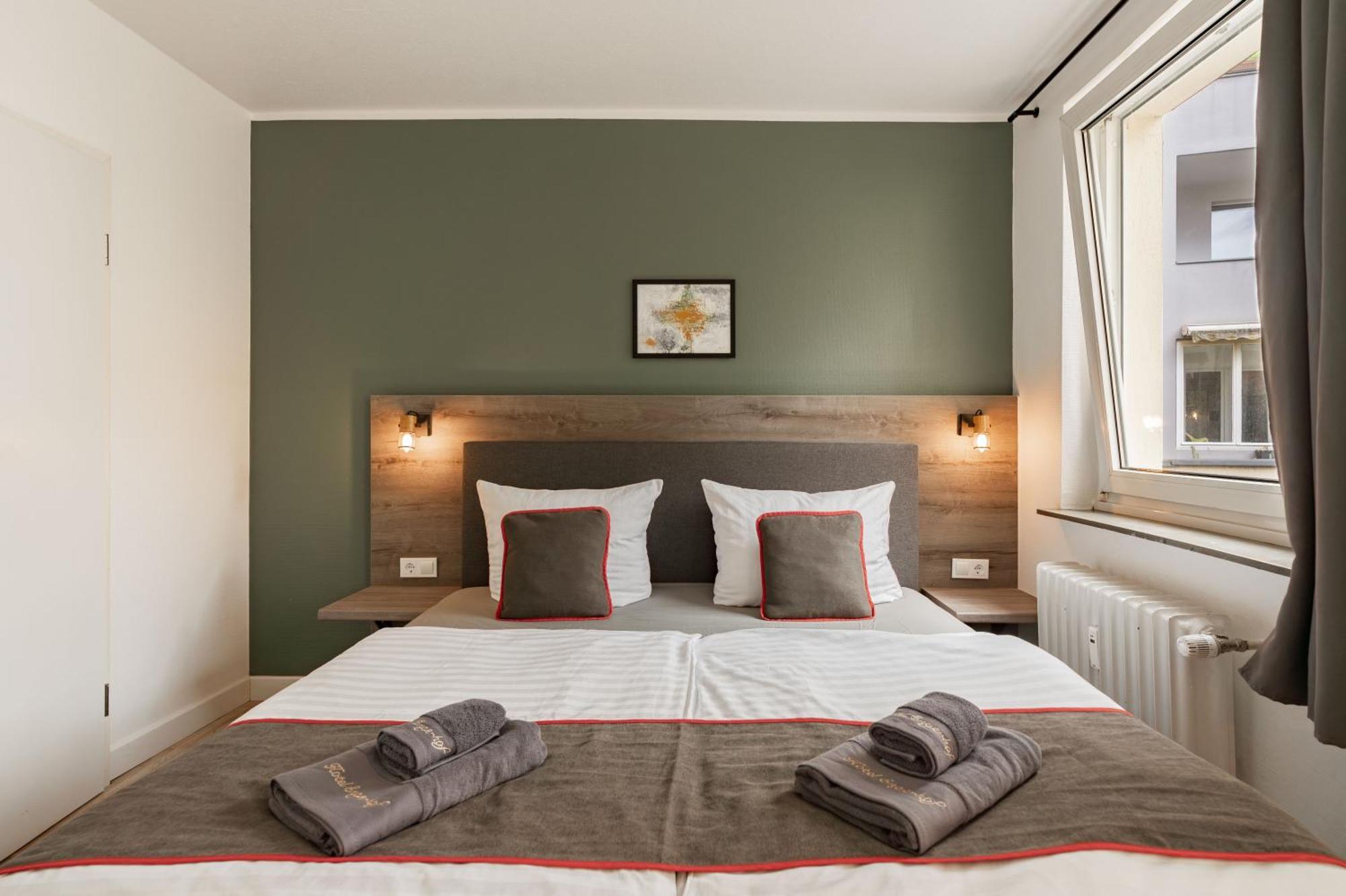 Hotel Enger Hof Düsseldorf Esterno foto